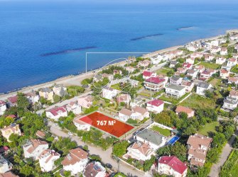 DENİZE 3. PARSELDE SATILIK ARSA