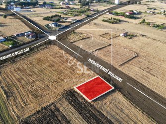 BULVAR CEPHELİ 5 KAT İMARLI SATILIK ARSA