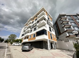 DENİZ MANZARALI BULVARA CEPHE KİRALIK DAİRE