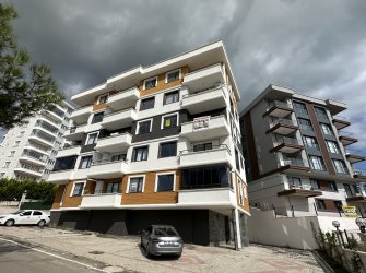 DENİZ MANZARALI BULVARA CEPHE KİRALIK DAİRE