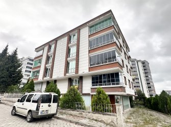  AMİSOS TEPESİNDE 3+1 GİYİNME ODALI AZ KULLANILMIŞ
