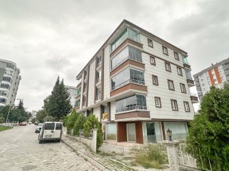  AMİSOS TEPESİNDE 3+1 GİYİNME ODALI AZ KULLANILMIŞ