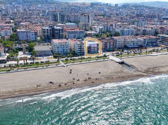 ATAKUM SAHİLİNDE DENİZE SIFIR 3+1 KİRALIK DAİRE